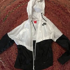 Nike windbreaker